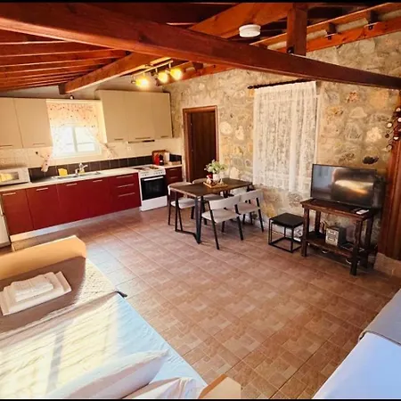 בית נופש Campo Mesimvria (Evros)